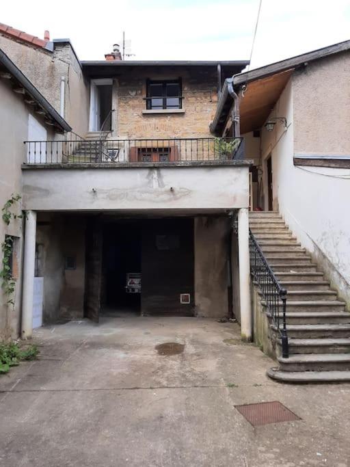 Gite Le Haut Des Maraichers Albigny Bagian luar foto