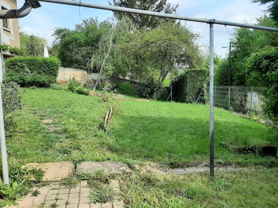 Gite Le Haut Des Maraichers Albigny Bagian luar foto
